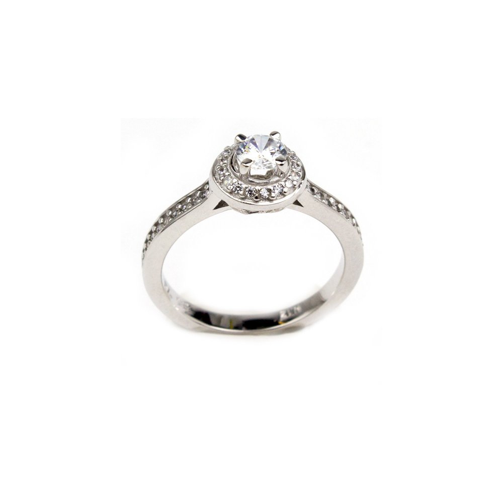 Solitaire ring with CZ