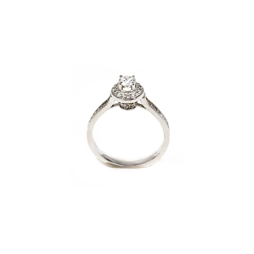 Solitaire ring with CZ