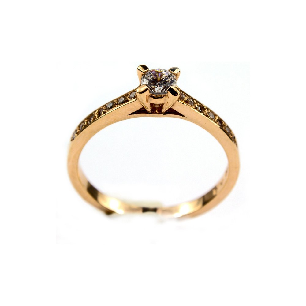 Solitaire ring with CZ